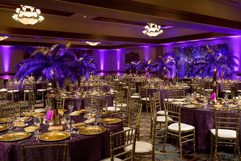 فندق Hilton Woodland Hills / Los Angeles