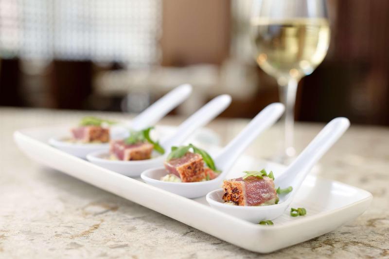 فندق Hilton Woodland Hills / Los Angeles