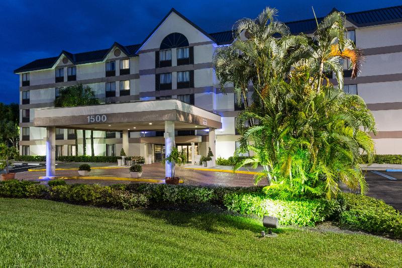 酒店 Holiday Inn Express Fort Lauderdale North Executive Airport, An Ihg
