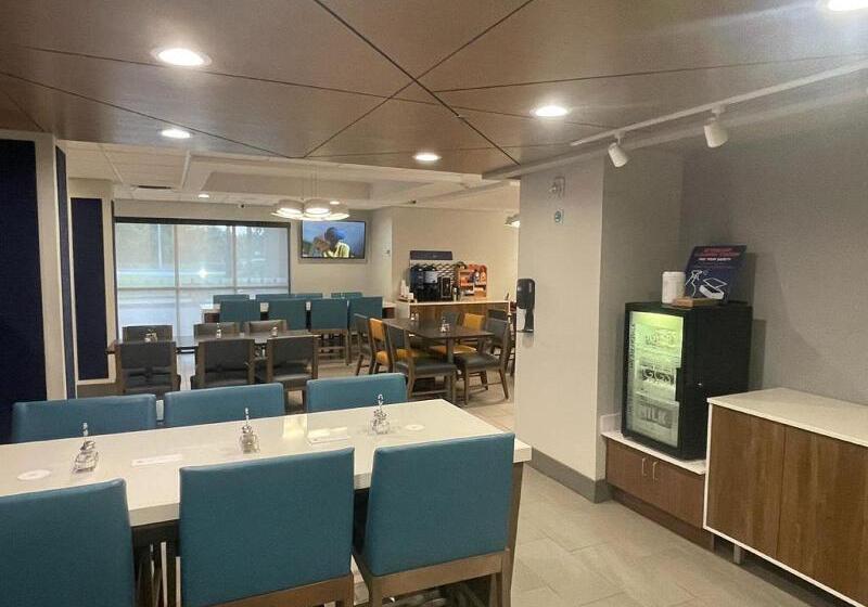 酒店 Holiday Inn Express Fort Lauderdale North Executive Airport, An Ihg