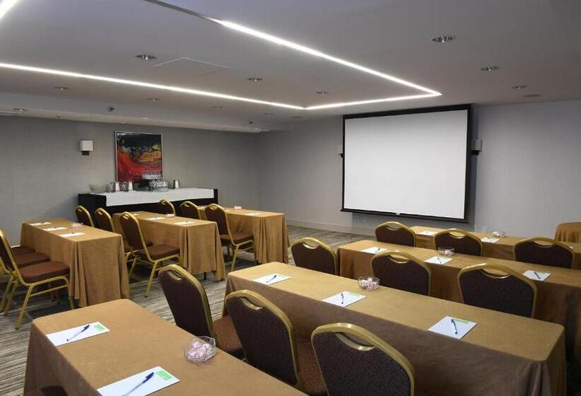 هتل Holiday Inn Irving Las Colinas, An Ihg