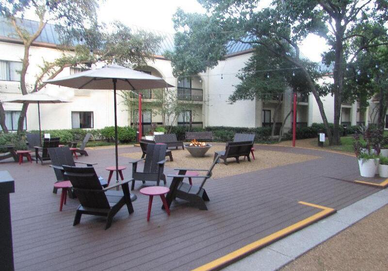 هتل Holiday Inn Irving Las Colinas, An Ihg
