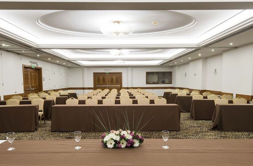 호텔 Holiday Inn Montevideo, An Ihg