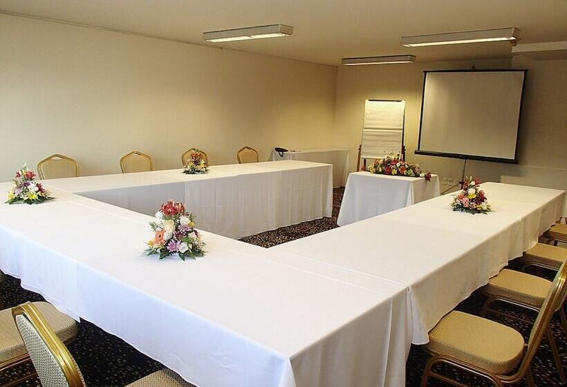 호텔 Holiday Inn Montevideo, An Ihg
