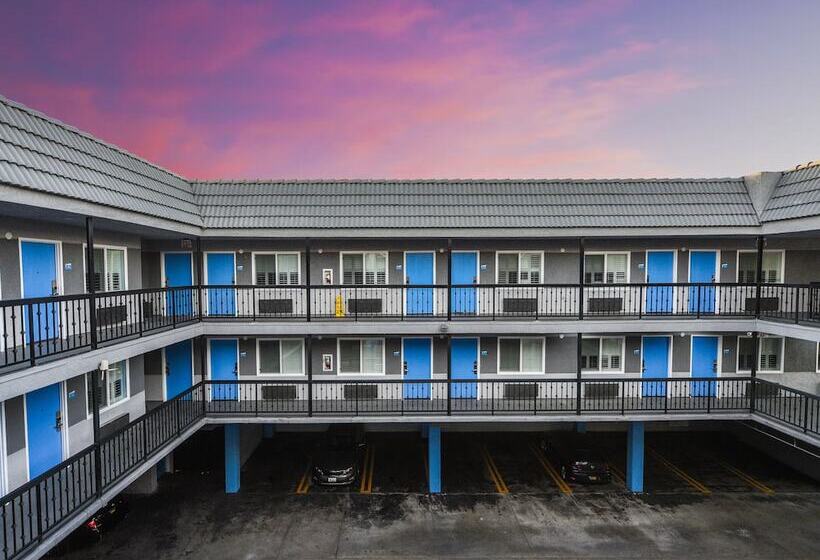 酒店 Hollywood Inn Express Lax