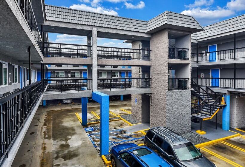 酒店 Hollywood Inn Express Lax