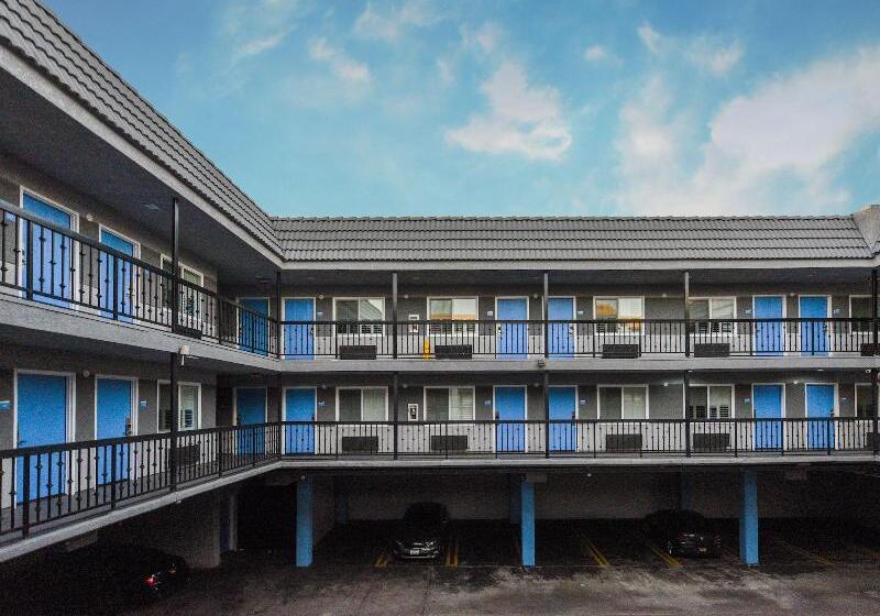 酒店 Hollywood Inn Express Lax