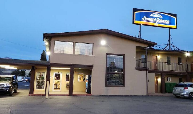 هتل Howard Johnson By Wyndham Flagstaff University West