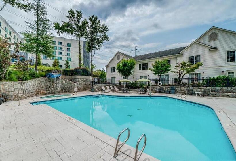 Отель Indigo Atlanta Vinings, An Ihg