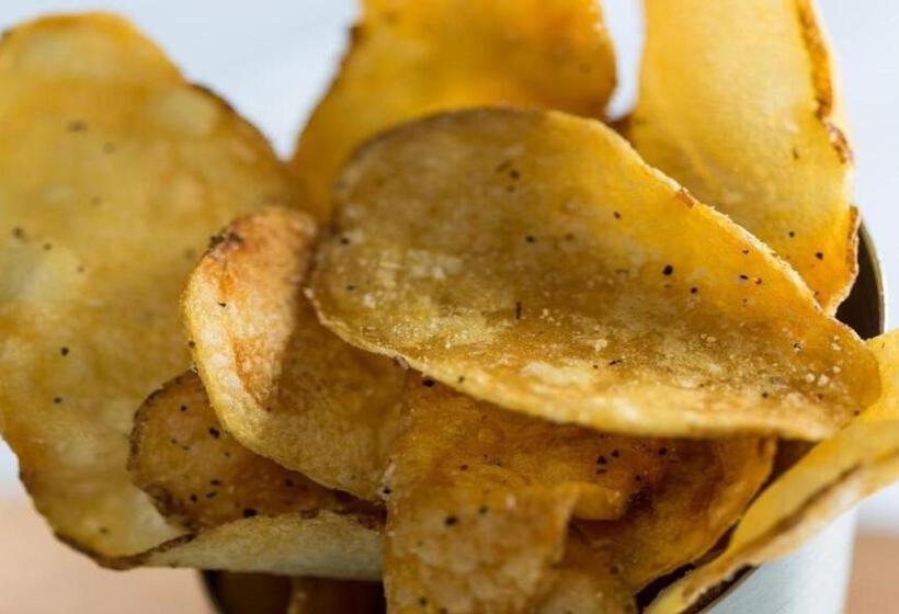 Отель Indigo Atlanta Vinings, An Ihg