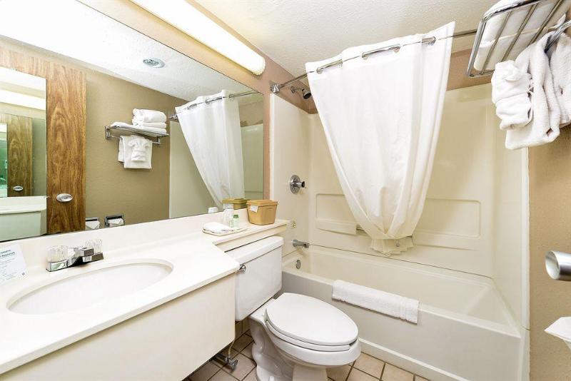 בית מלון כפרי Kelly Inn Bismarck North