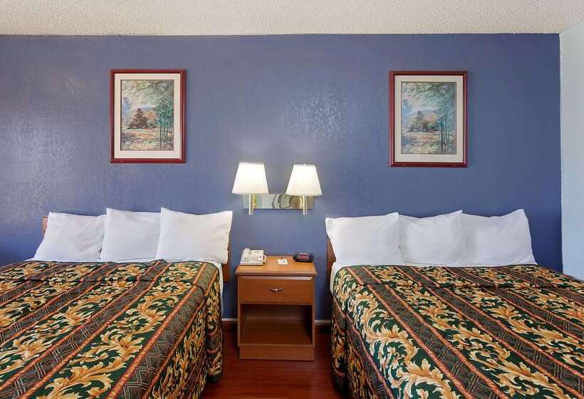 هتل Knights Inn  Palmdale Ca