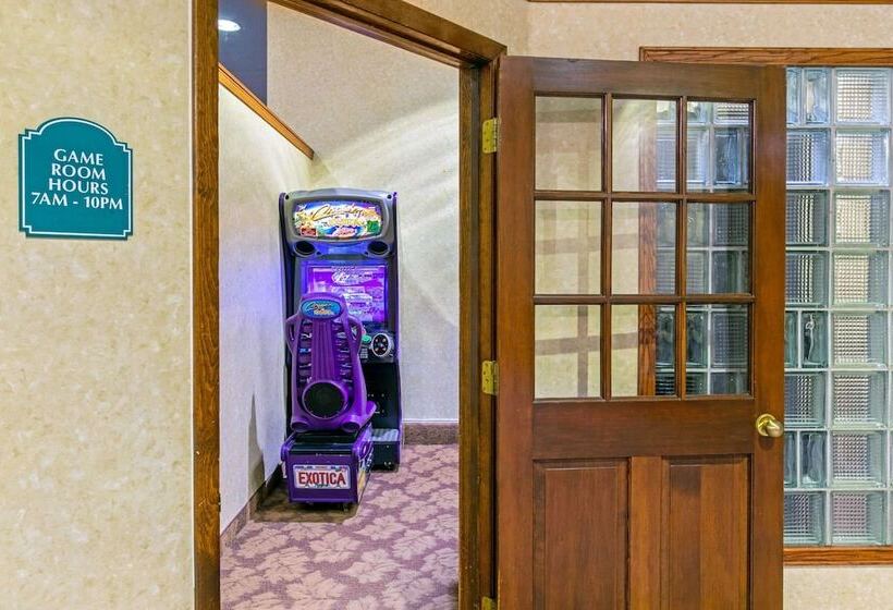 호텔 La Quinta By Wyndham Appleton College Avenue