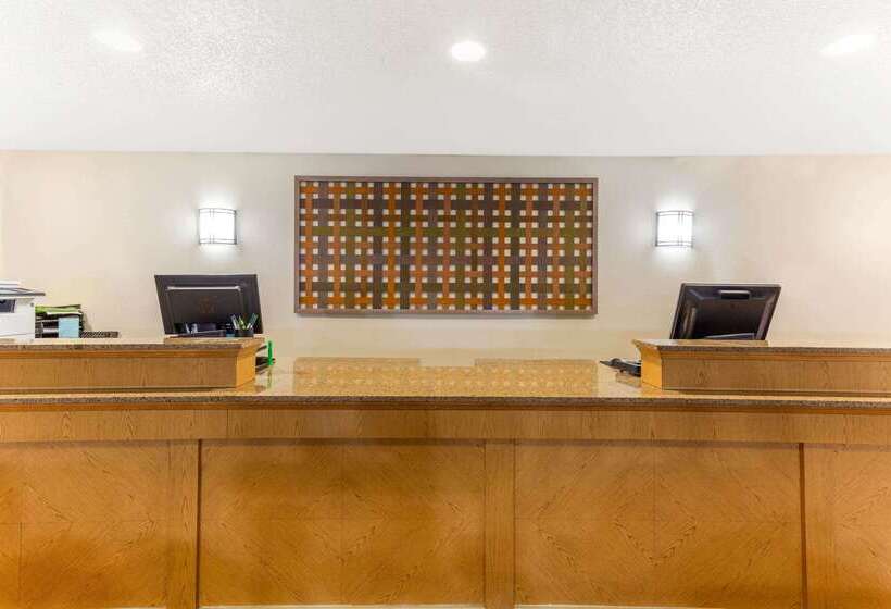 فندق La Quinta By Wyndham Redding