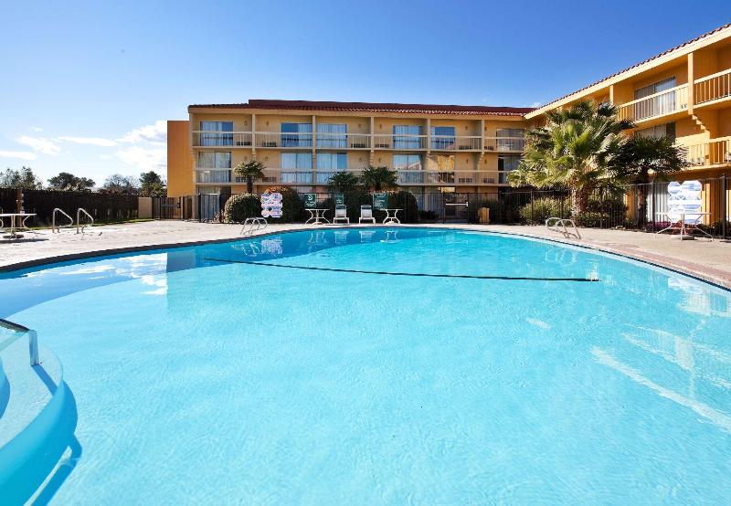 فندق La Quinta By Wyndham Redding