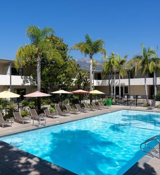 فندق Lemon Tree Inn