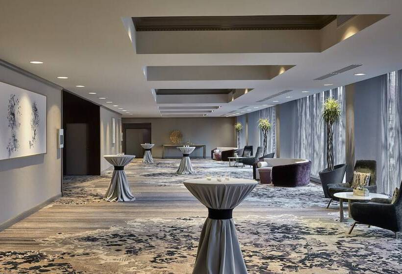 Loews Nashville Hotel At Vanderbilt Plaza