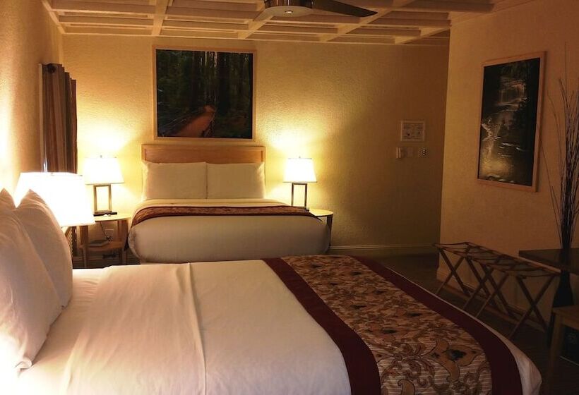 فندق Marin Lodge