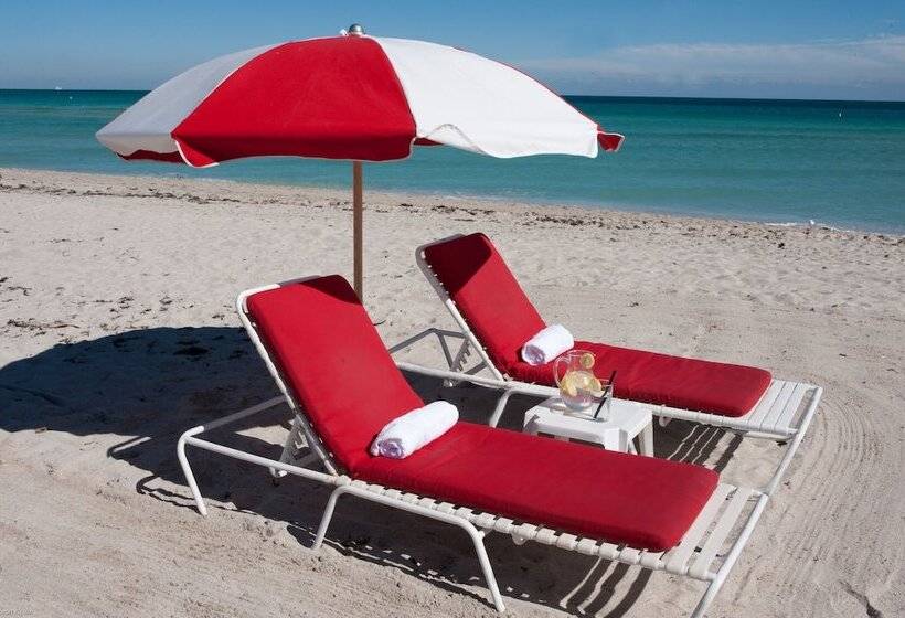 호텔 Marseilles Beachfront