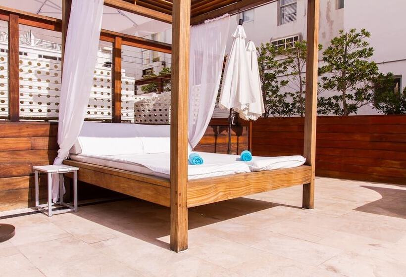 호텔 Marseilles Beachfront