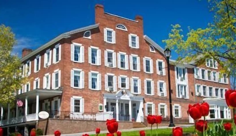 فندق Middlebury Inn
