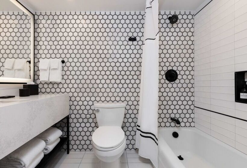 Отель Mills House Charleston, Curio Collection By Hilton