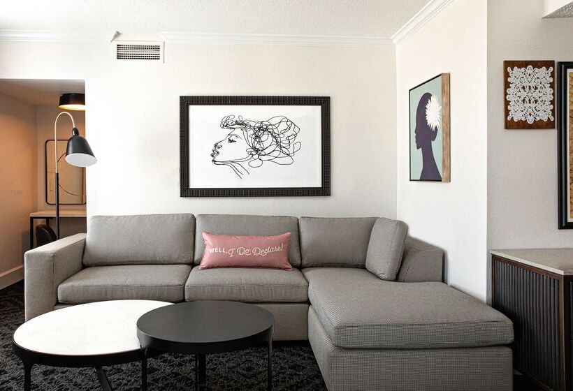 Отель Mills House Charleston, Curio Collection By Hilton