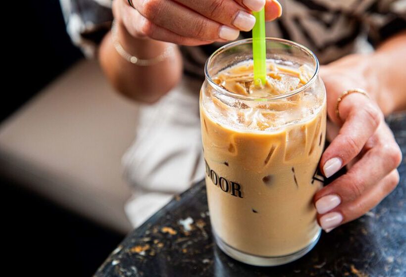 Отель Mills House Charleston, Curio Collection By Hilton