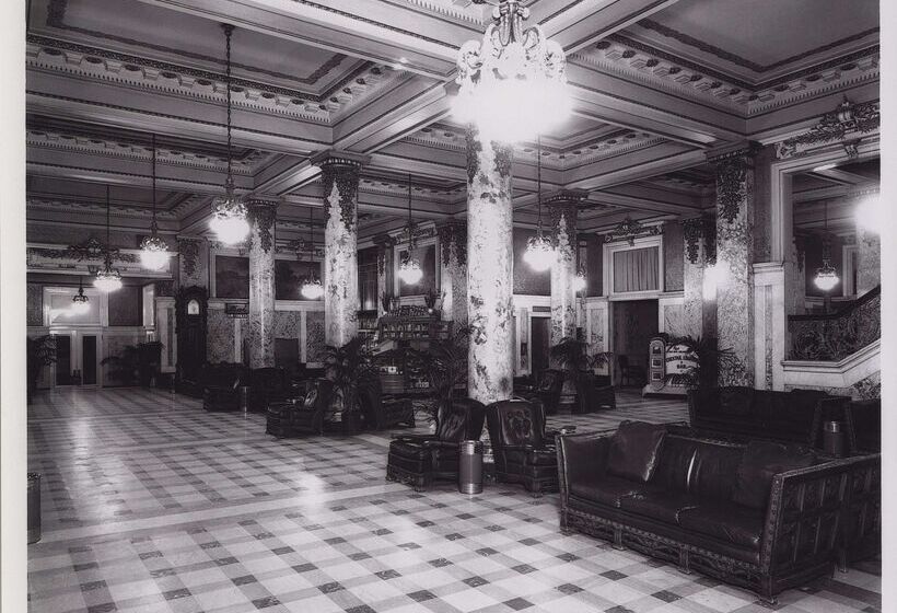 هتل Monteleone, New Orleans