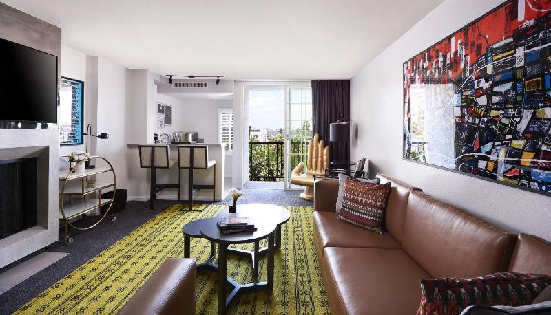 Отель Montrose At Beverly Hills