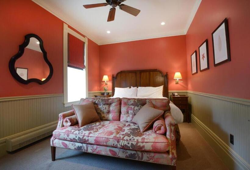 Отель New Sheridan