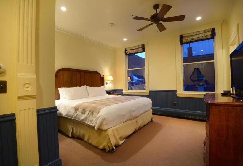 Отель New Sheridan