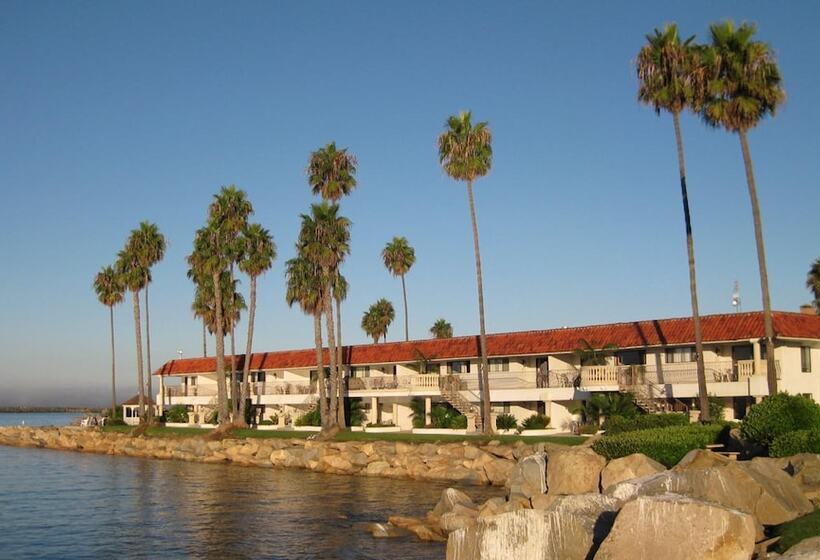 فندق Oceanside Marina Suites  A Waterfront
