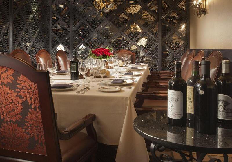 هتل Omni Royal Orleans