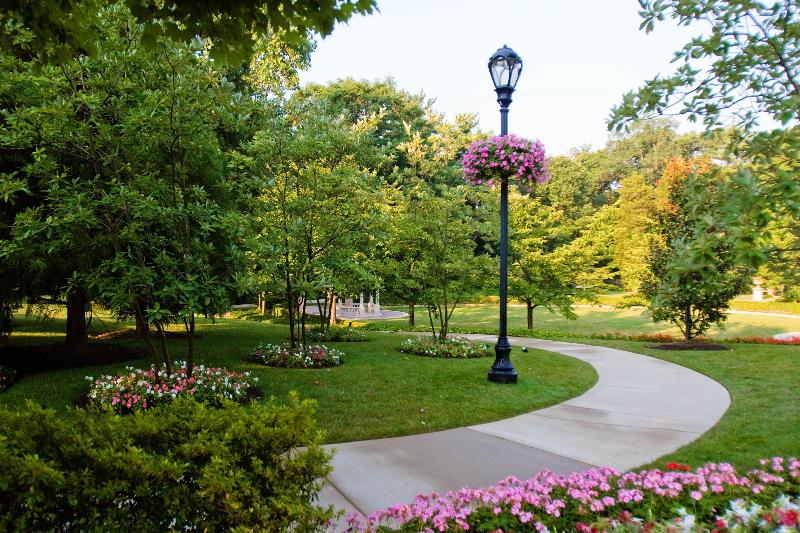 Отель Omni Shoreham