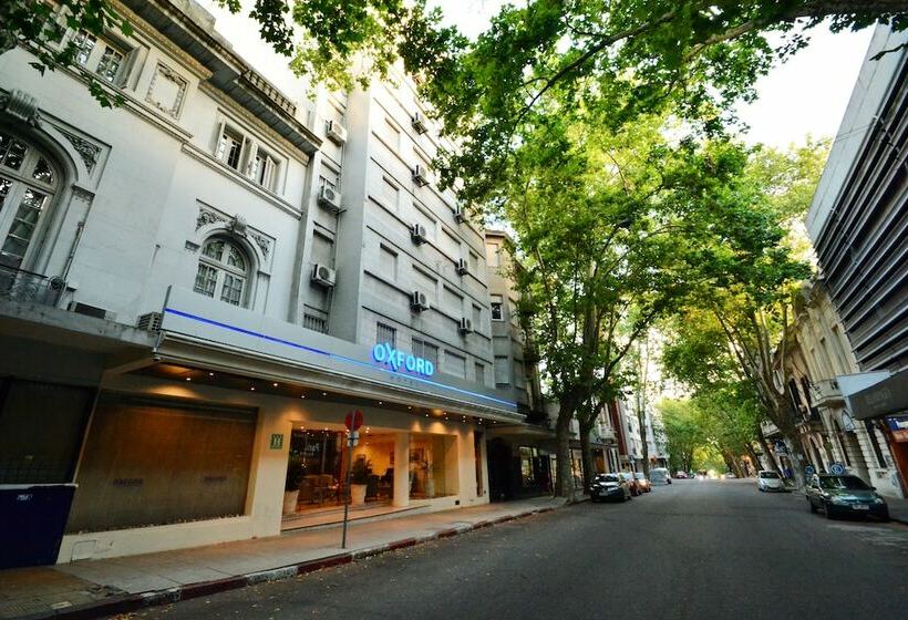 ホテル Oxford