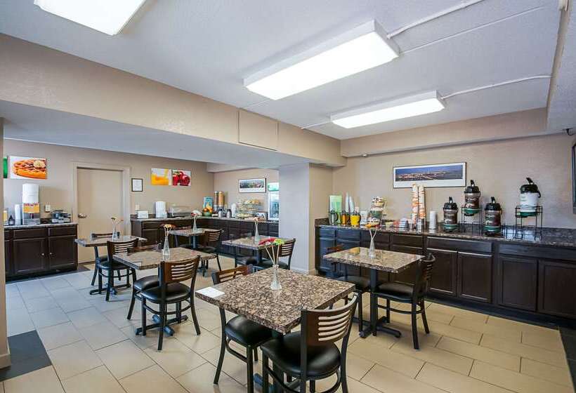 فندق Quality Inn Near Potomac Mills