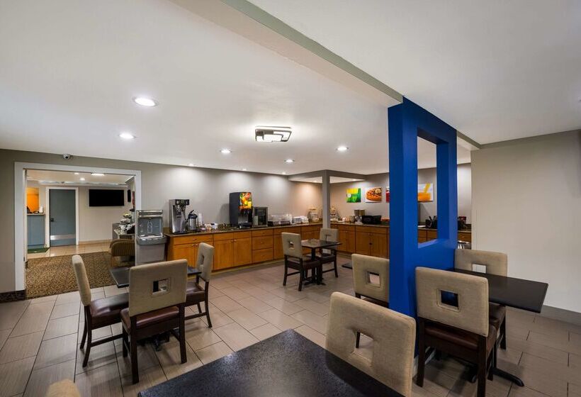 Отель Quality Inn Seatac Airportseattle