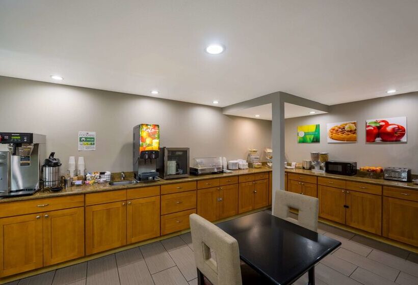 Отель Quality Inn Seatac Airportseattle