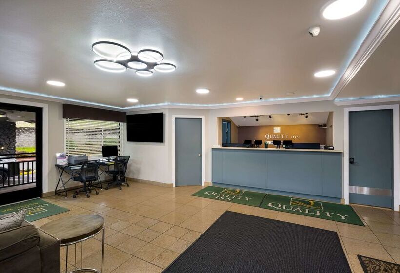 Отель Quality Inn Seatac Airportseattle
