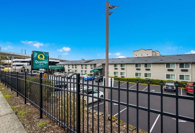 Отель Quality Inn Seatac Airportseattle
