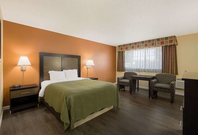 فندق Quality Inn & Suites Medford Airport