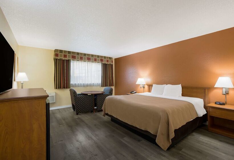 فندق Quality Inn & Suites Medford Airport