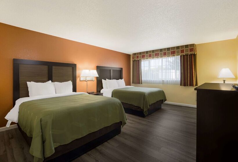 فندق Quality Inn & Suites Medford Airport