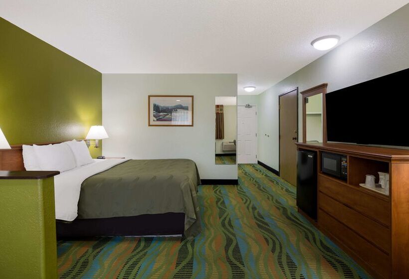 فندق Quality Inn & Suites Medford Airport