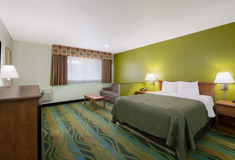 فندق Quality Inn & Suites Medford Airport