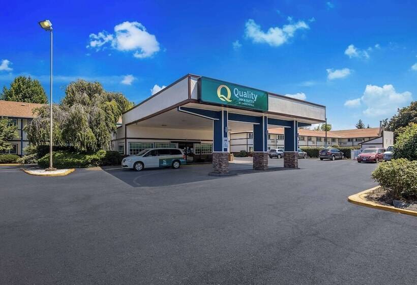 فندق Quality Inn & Suites Medford Airport