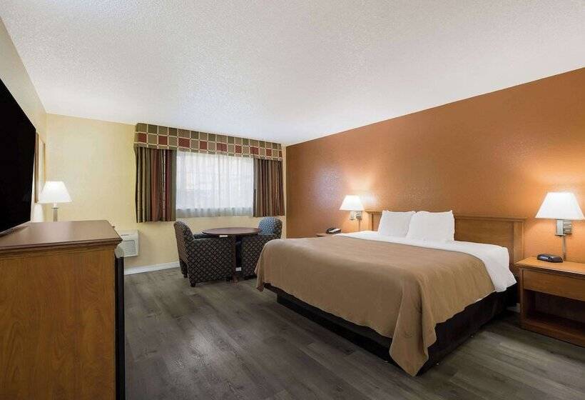 فندق Quality Inn & Suites Medford Airport