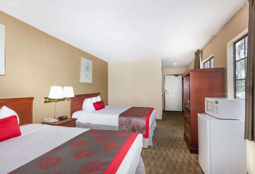 호텔 Ramada By Wyndham San Diego Poway Miramar