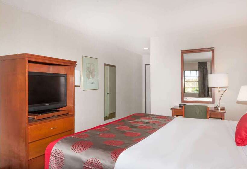 호텔 Ramada By Wyndham San Diego Poway Miramar